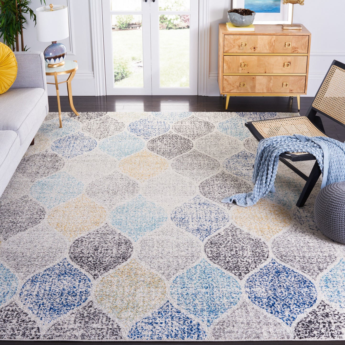 Safavieh Madison Westmont 10 x 14 (ft) Loomed Synthetic Ivory/Blue Rectangular Indoor Trellis Farmhouse/Cottage Spot Clean Only Area rug