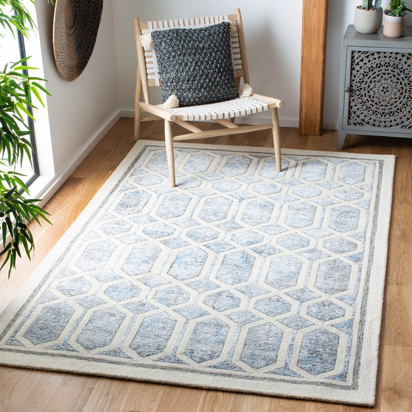 Safavieh Artistry 600 Mallaury 7 x 7 (ft) Tufted Synthetic Ivory/Blue Square Indoor Abstract Bohemian/Eclectic Spot Clean Only Area rug