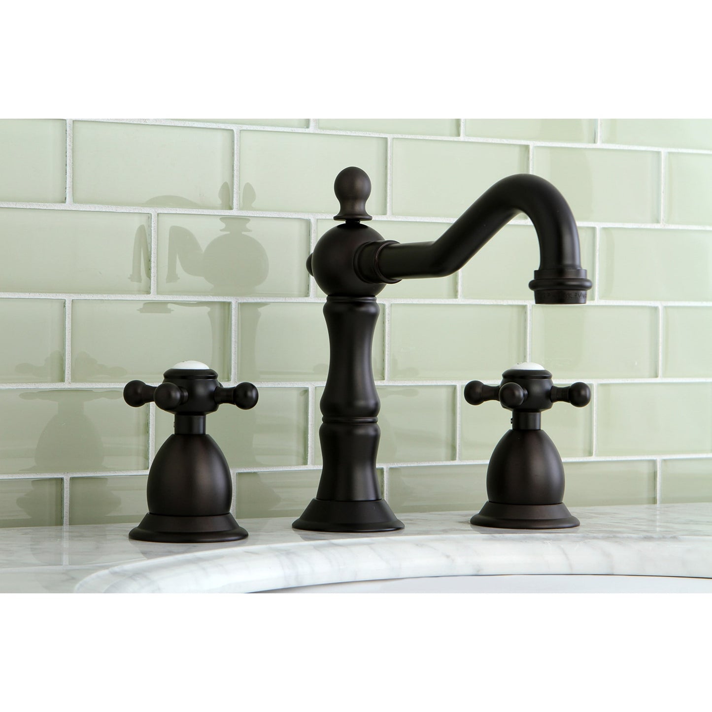 Kingston Brass Heritage Oil-rubbed bronze Widespread 2-handle High-arc Residential Handle Bathroom Sink Faucet with Drain