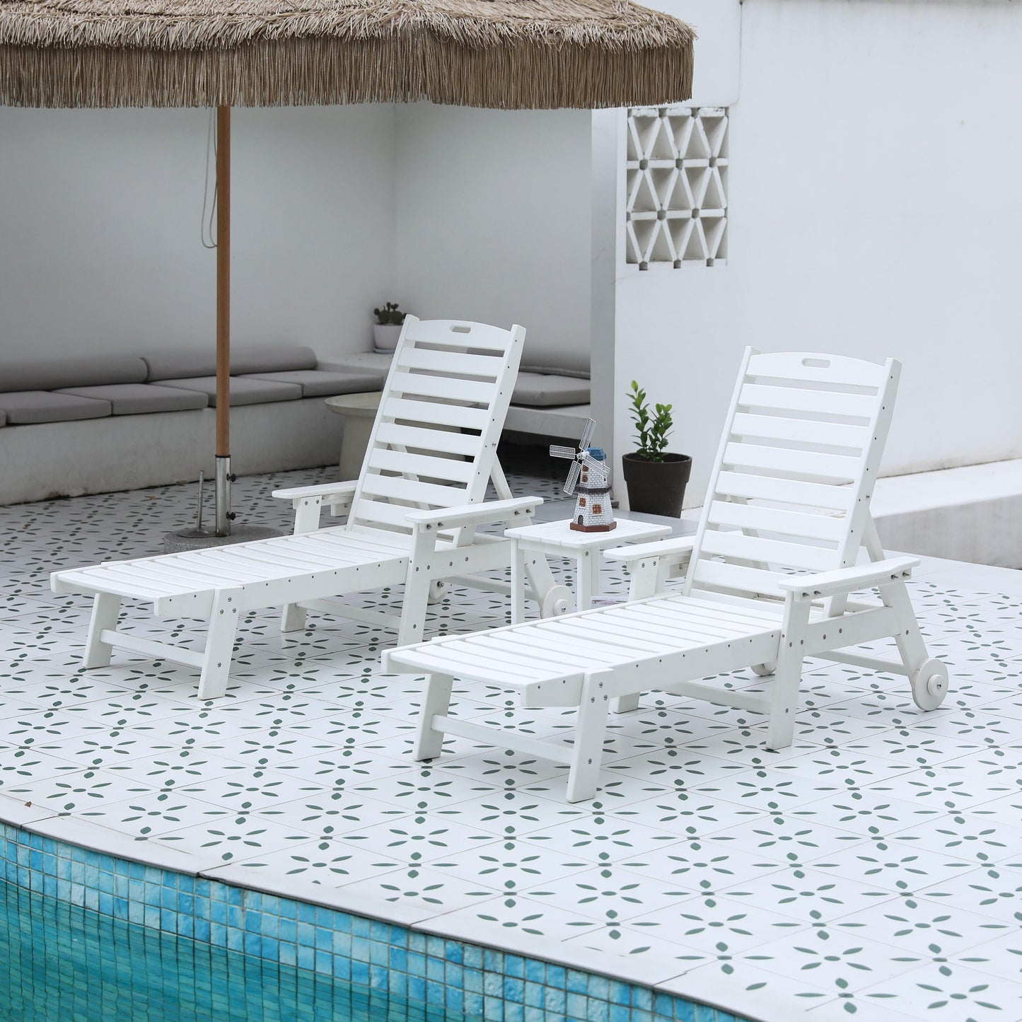 AHIOU HOME Noah Set of 2 White HDPE Frame Stationary Chaise Lounge Chair with Slat Seat