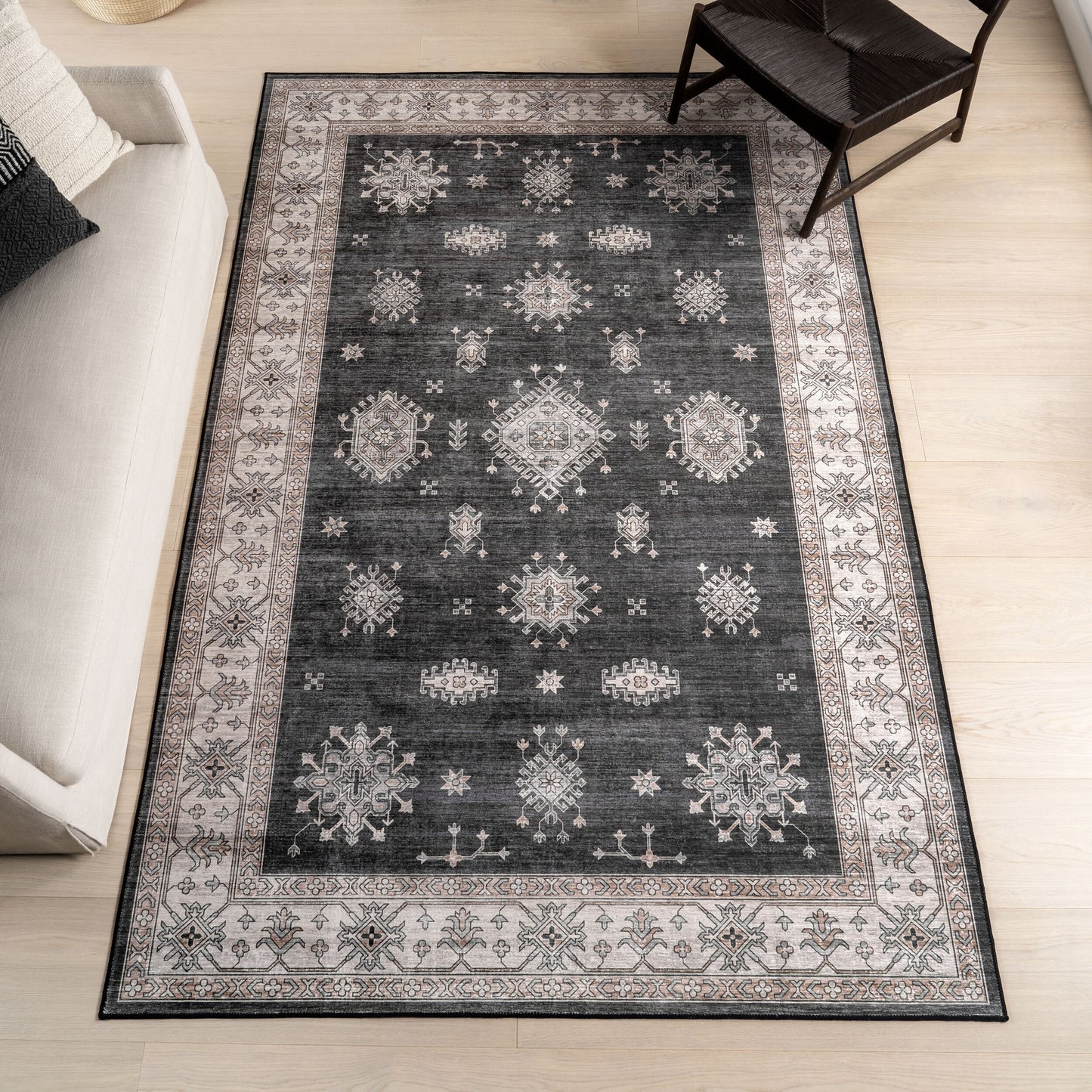 nuLOOM Moxie SplashGuard Traditional Bordered Machine Washable 9ft. 6in. x 13ft. 6in. Charcoal Area Rug