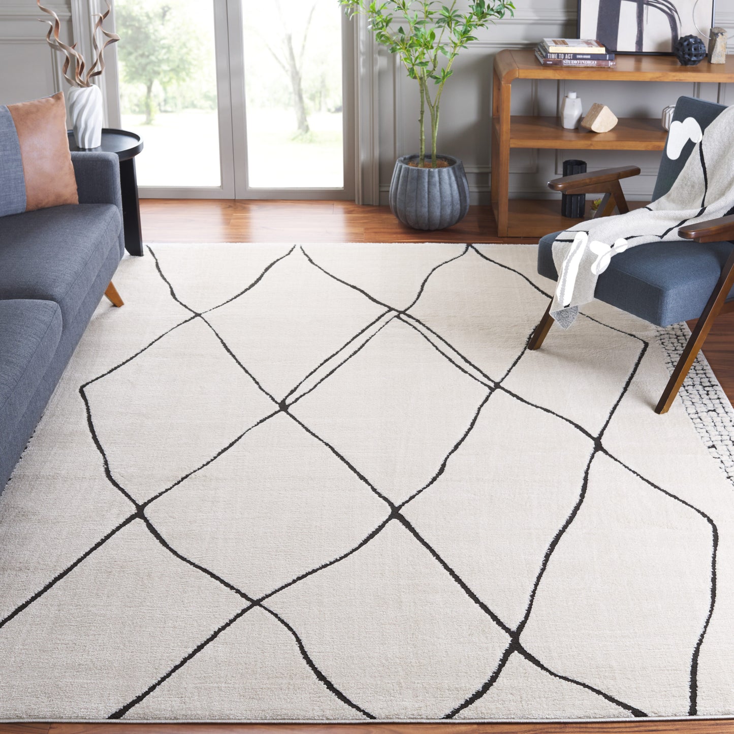 Safavieh Melody 8 x 10 (ft) Loomed Polyester Ivory/Black Rectangular Indoor Geometric Mid-Century Modern Professionally Clean Only Area rug