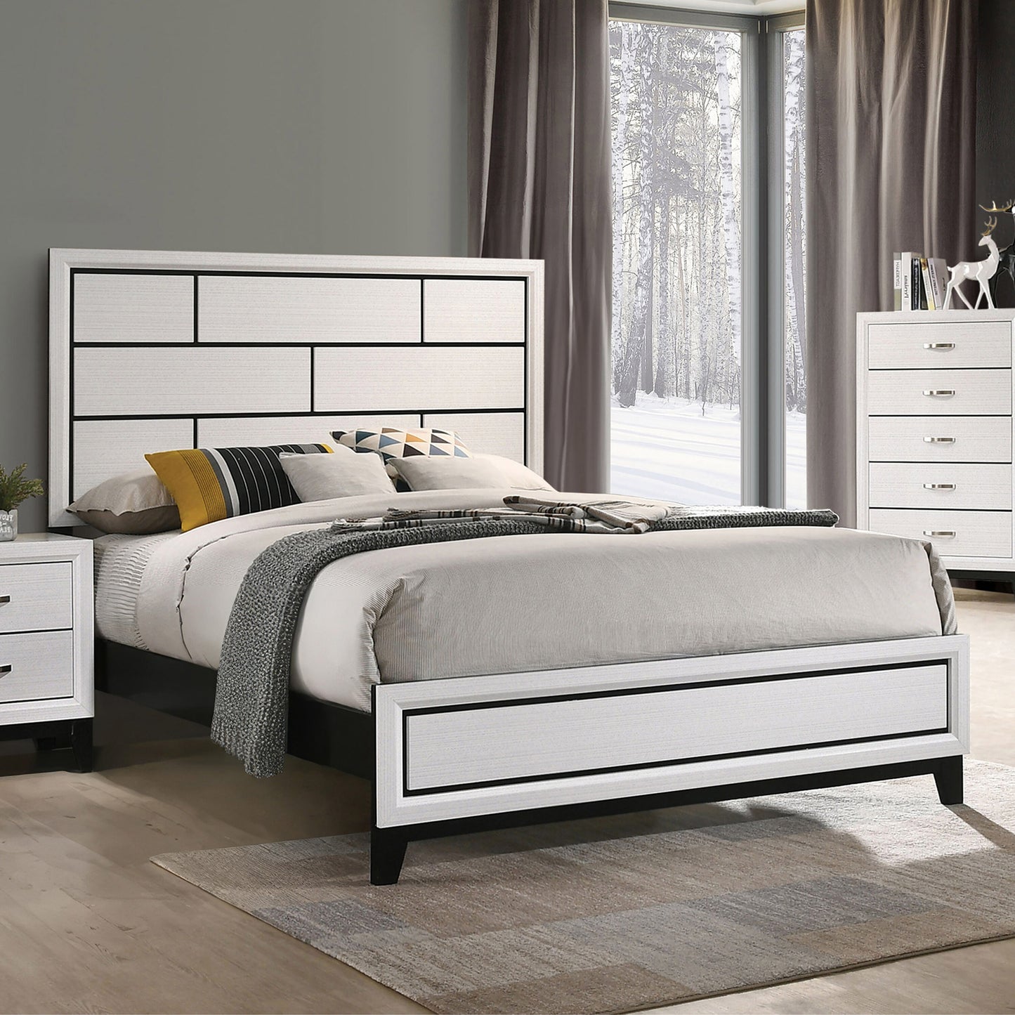 Furniture of America Queen White Wood Panel Bed Storage with Headboard