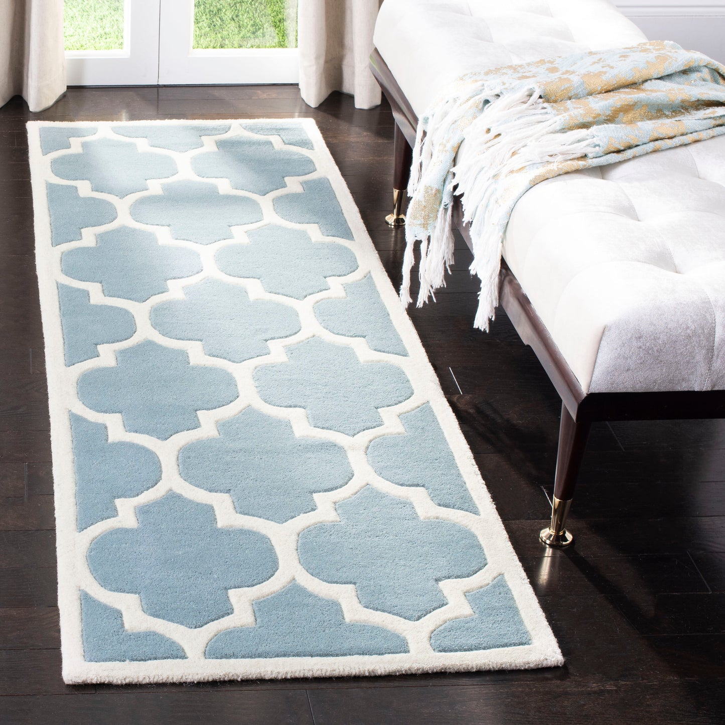 Safavieh Chatham 733 Blue/Ivory Contemporary 2ft-3in x 17ft Runner Rug