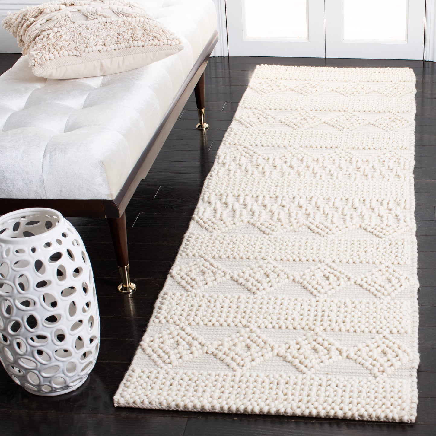 Safavieh Natura 102 Ivory Bohemian 2ft-3in x 18ft Runner Rug