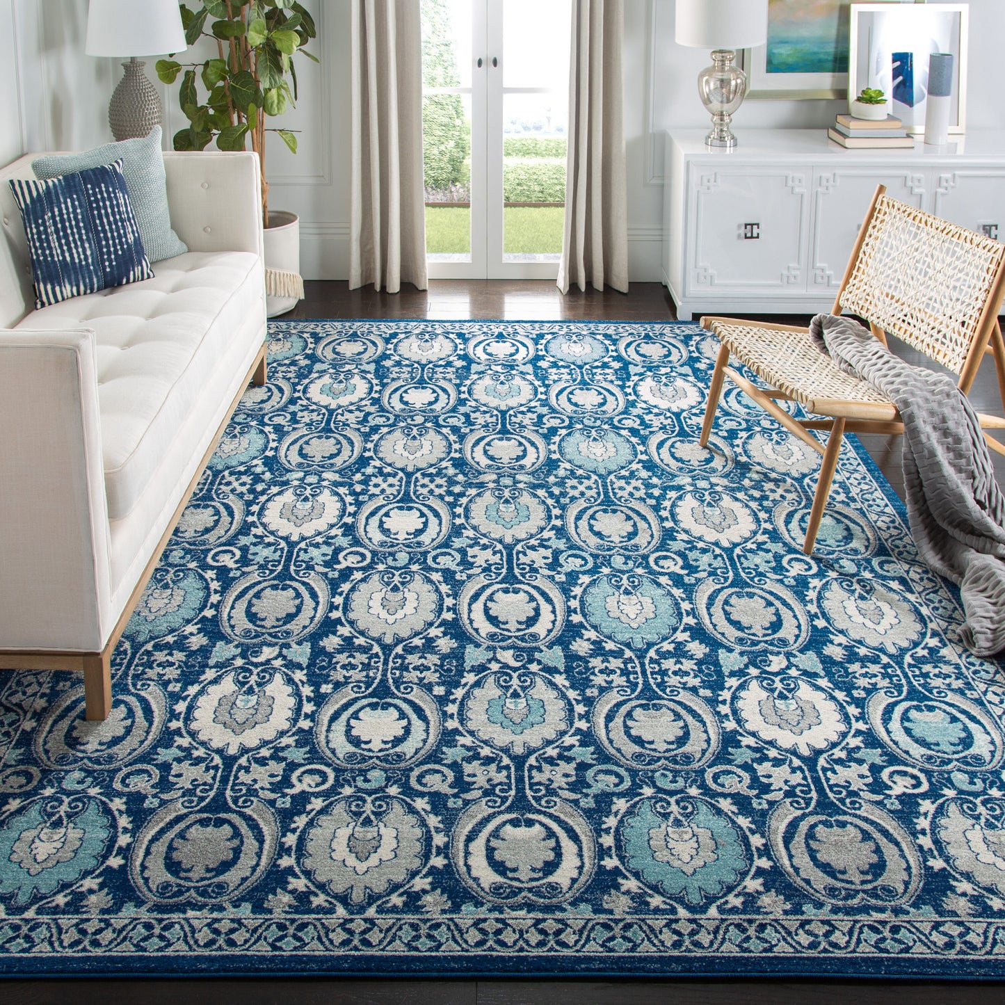Safavieh Evoke Malaga 10 x 14 (ft) Loomed Synthetic Blue/Ivory Rectangular Indoor Floral/Botanical Global Spot Clean Only Area rug
