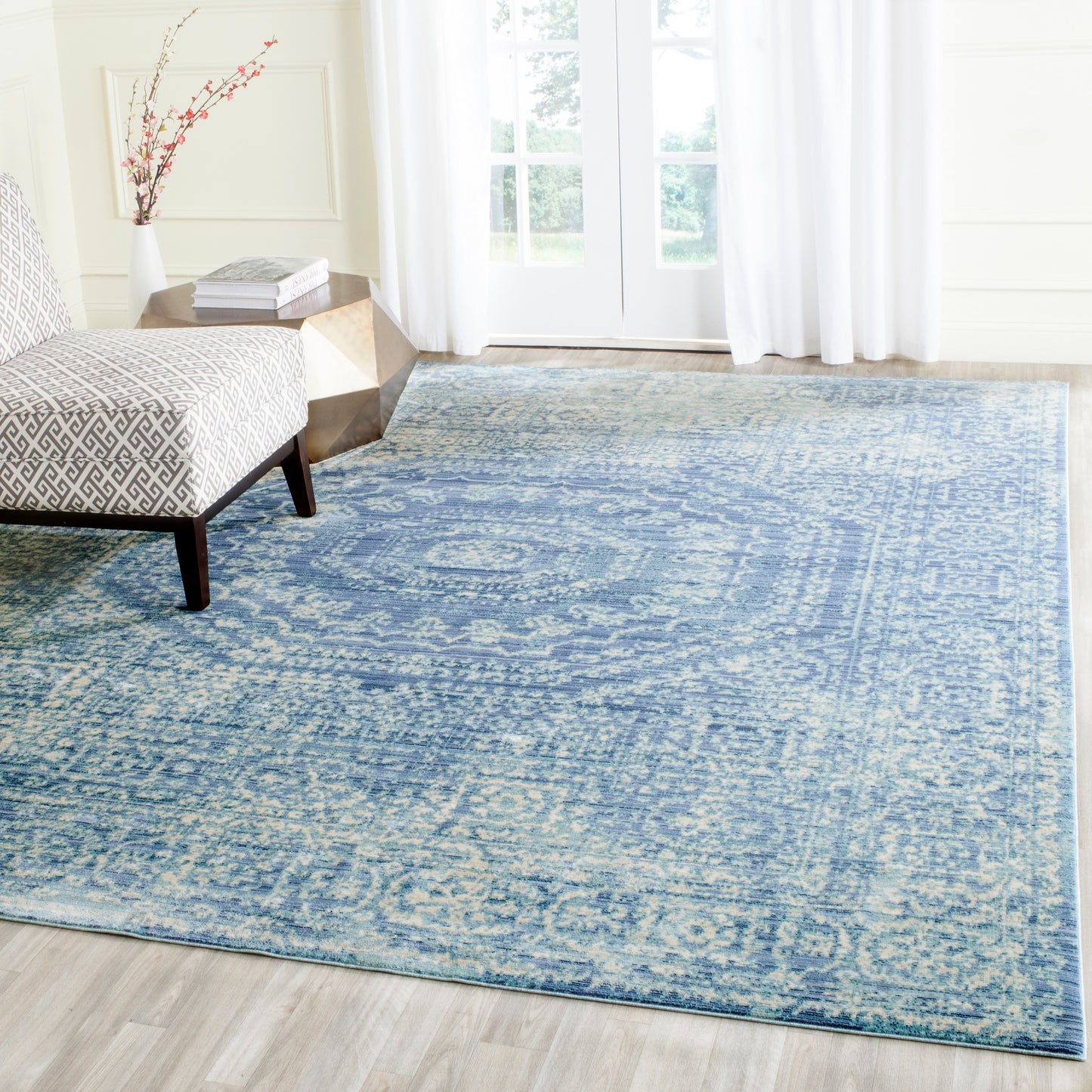 Safavieh Valencia Konye 9 x 12 (ft) Loomed Polyester Blue/Multi Rectangular Indoor Abstract Vintage Spot Clean Only Area rug