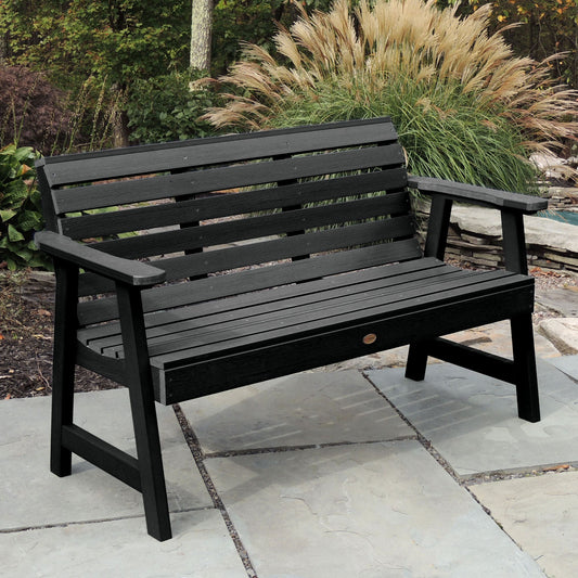 highwood The Weatherly 60.6-in W x 33.8-in H Black Plastic Garden Bench