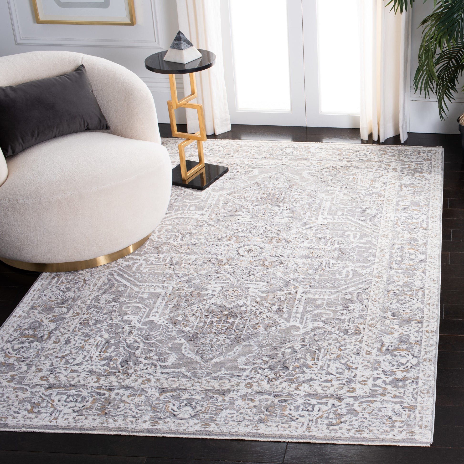 allen + roth Gracen 8 x 10 (ft) Loomed Polyester Ivory/Light Gray Rectangular Indoor Distressed/Overdyed Vintage Spot Clean Only Area rug