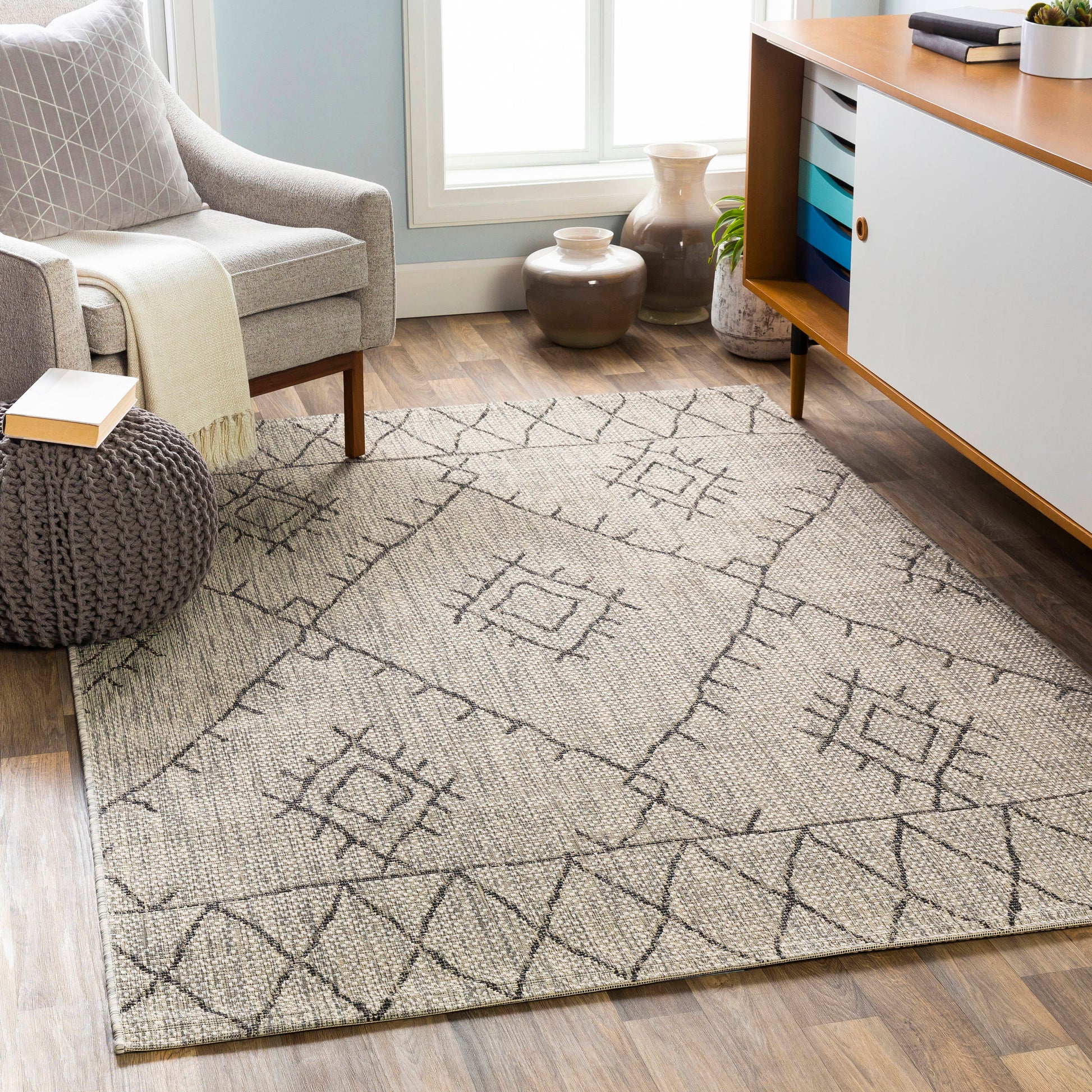 Livabliss Eagean 8 x 10 (ft) Loomed Synthetic Brown Rectangular Indoor/Outdoor Geometric Global Spot Clean Only Pet Friendly Area rug