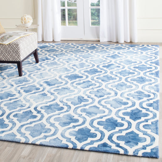 Safavieh Dip Dye Alana 8 x 10 (ft) Tufted Wool Blue/Ivory Rectangular Indoor Trellis Bohemian/Eclectic Spot Clean Only Area rug