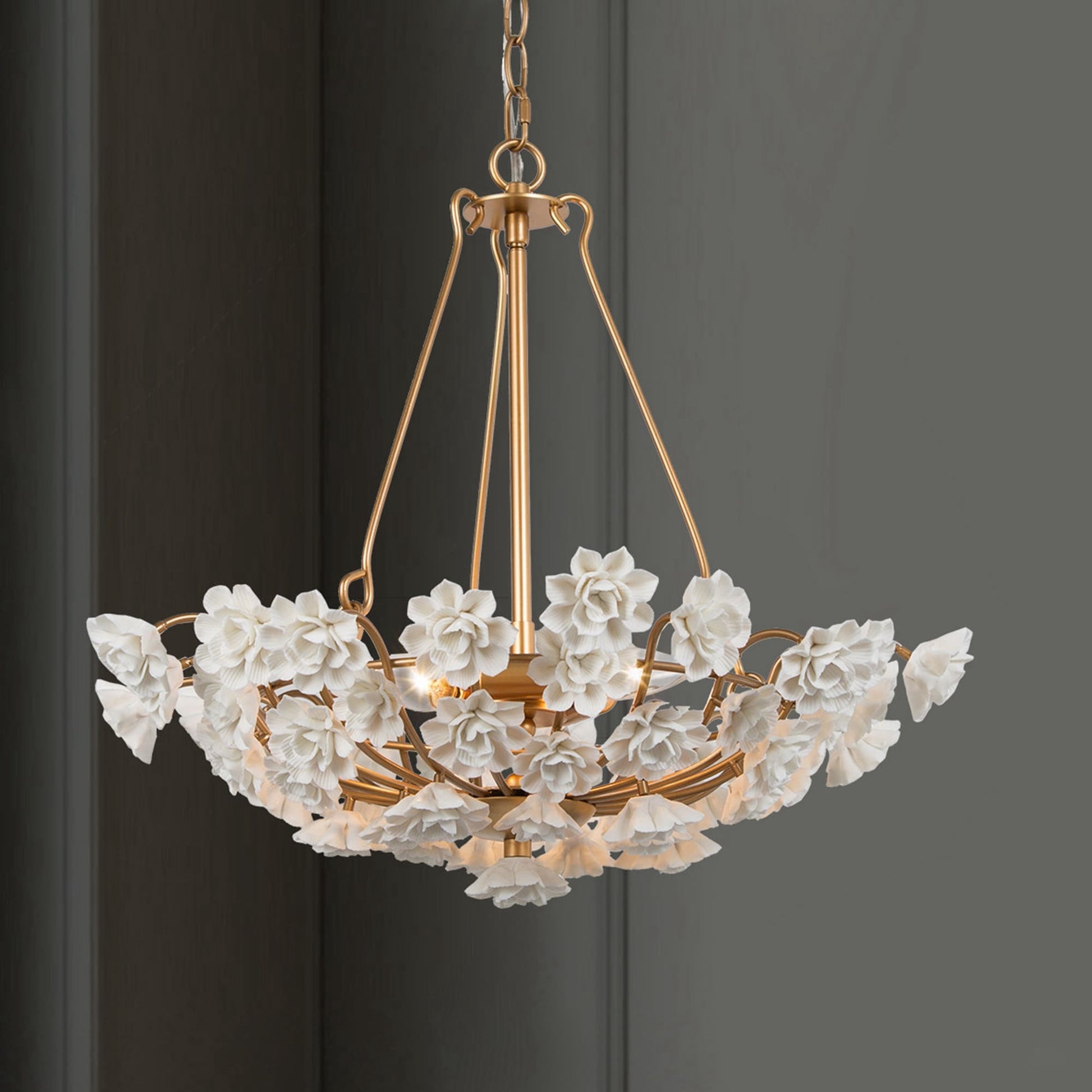 Uolfin Olivia 3 -Light Matte Gold Indoor Metal Chandelier