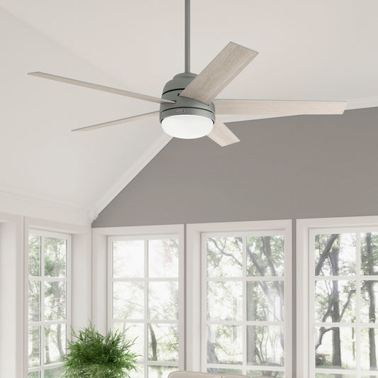 Hunter Coriolis HunterSMART 60-in Matte Silver with Light Gray Oak Blades Smart Ceiling Fan With Light 5 -Blade