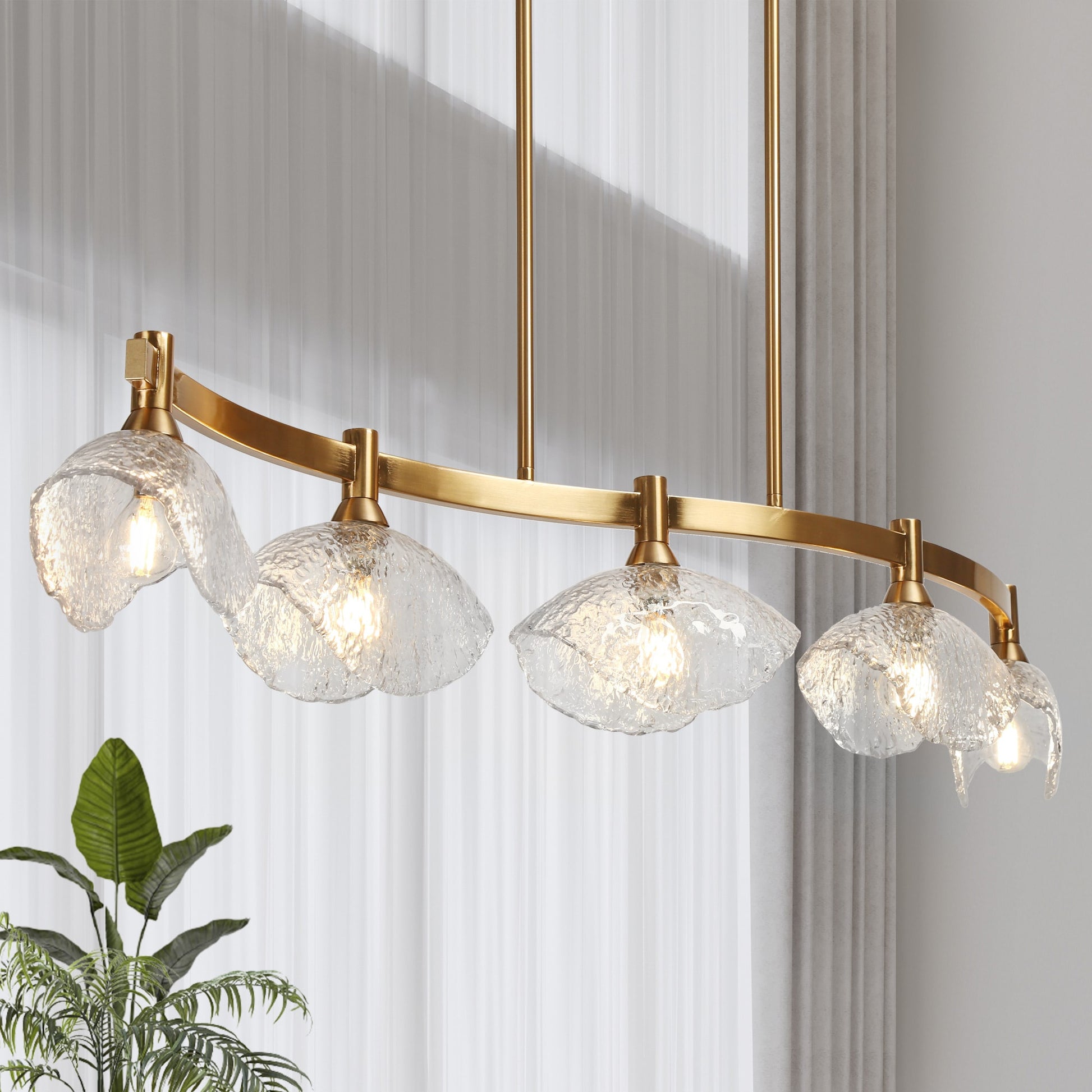 LNC Evangeline 44.5-in Oversize 5 -Light Matte Gold Crystal Textured glass Metal Chandelier