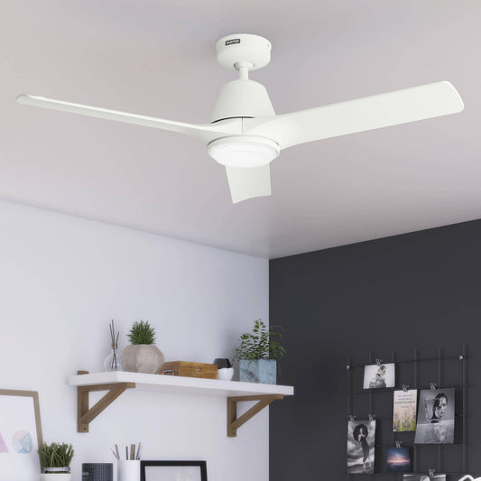 Hunter Aeronaut ENERGY STAR SMART 52-in Matte White with Matte White Blades Integrated LED Covered Outdoor Smart Propeller Ceiling Fan With Light 3 -Blade