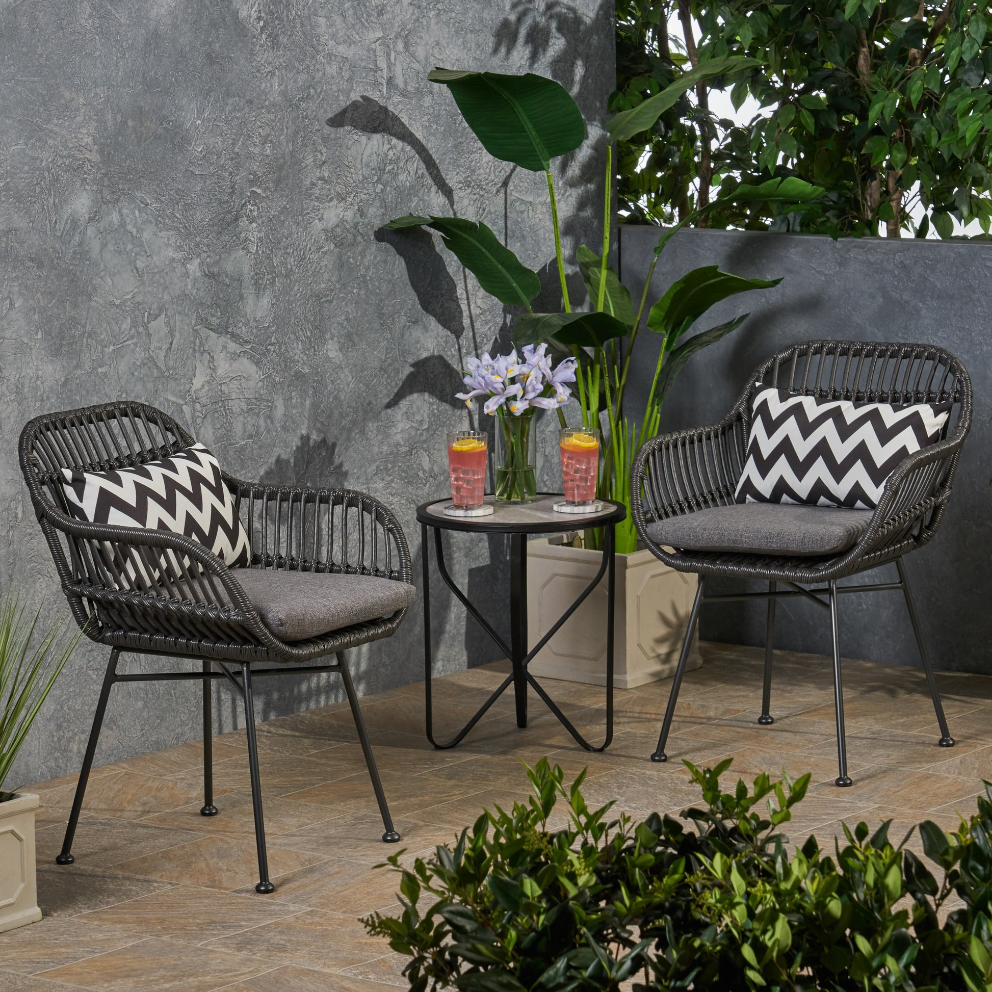 Lycvki 2 -Piece Wicker Patio Conversation Set with Gray