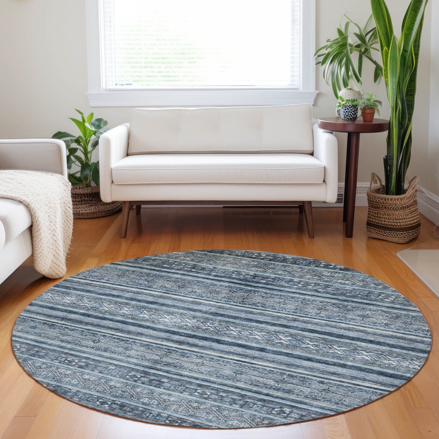 Addison Rugs Chantille ACN1653BU 8 x 8 (ft) Loomed Polyester Blue Round Indoor/Outdoor Machine washable Pet Friendly Area rug