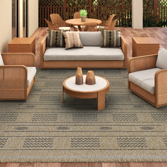 Couristan Naturalistic 8 x 8 (ft) Flatweave Polyester/Polypropylene Natural-Charcoal Round Indoor/Outdoor Geometric Pet Friendly Area rug