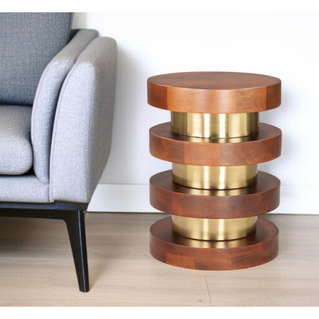 HomeRoots 15-in W x 20.1-in H Brown Wood Round Modern End Table