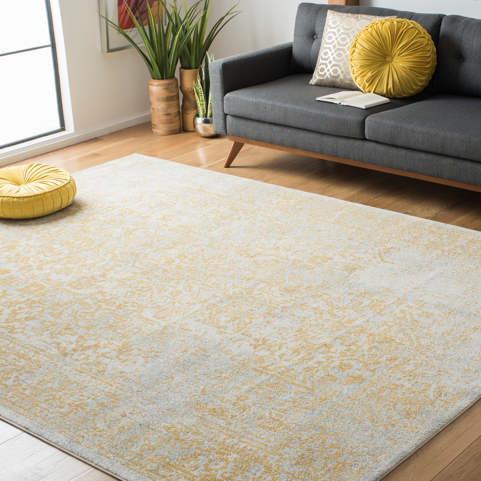 Safavieh Evoke 9 x 12 (ft) Loomed Polypropylene Ivory/Gold Rectangular Indoor Mid-Century Modern Professionally Clean Only Area rug