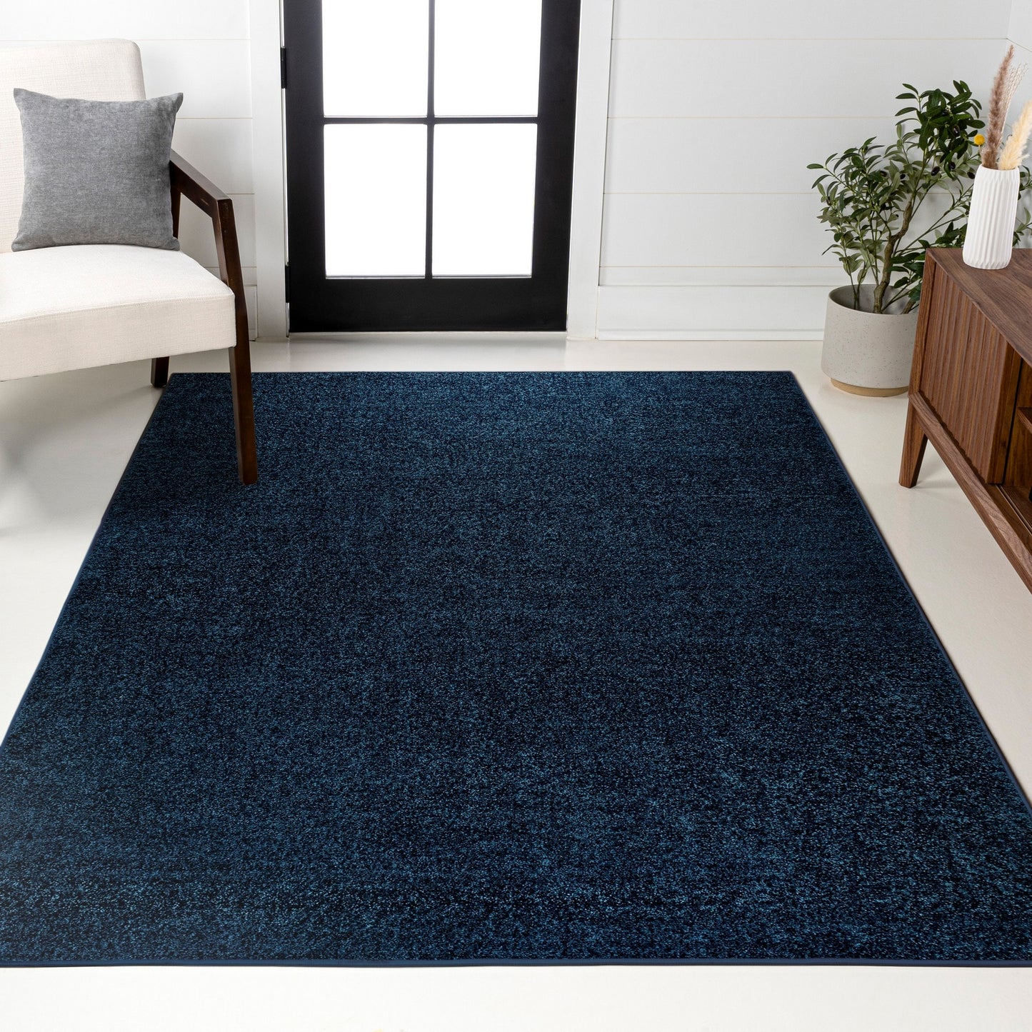 JONATHAN  Y SUPERSOFT Haze 10 x 14 (ft) Loomed Polypropylene Navy Rectangular Indoor Solid Mid-Century Modern Spot Clean Only Pet Friendly Area rug