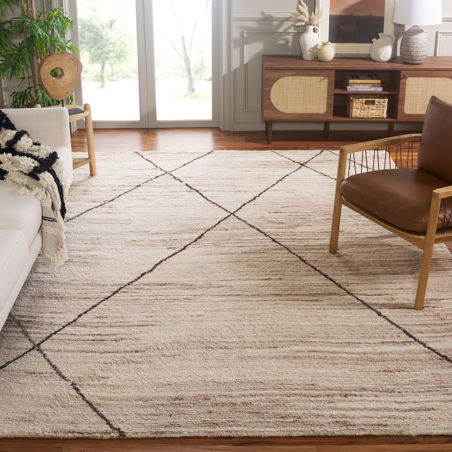 Safavieh  Casablanca 791 Beige Modern 8ft x 10ft Large Rectangle Rug