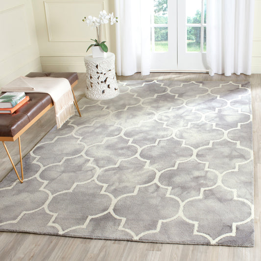 Safavieh Dip Dye Dorinda 6 x 9 (ft) Tufted Wool Gray/Ivory Rectangular Indoor Trellis Bohemian/Eclectic Spot Clean Only Area rug