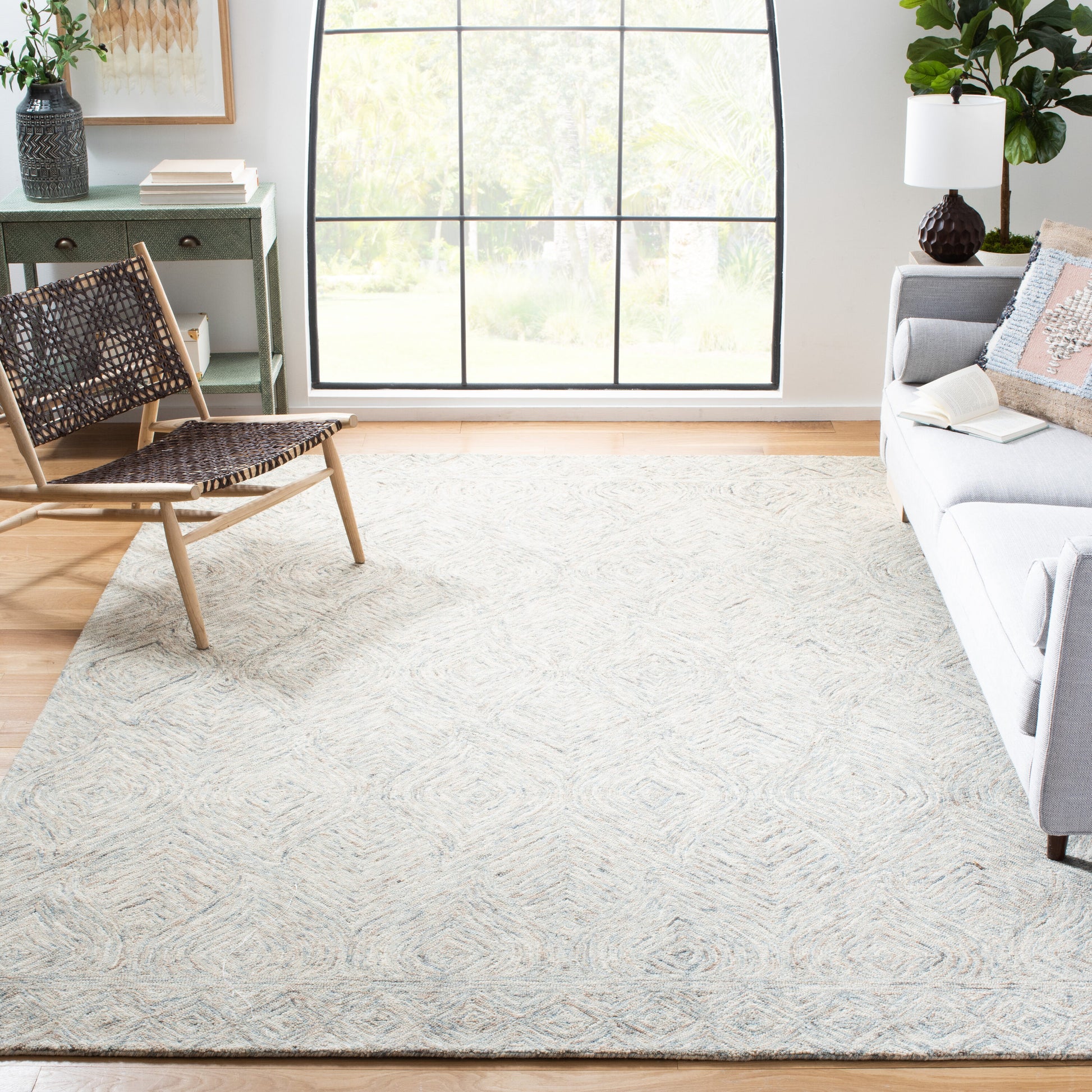 Safavieh  Ikat 703 Beige/Gray Contemporary 6ft x 9ft Medium Rectangle Rug