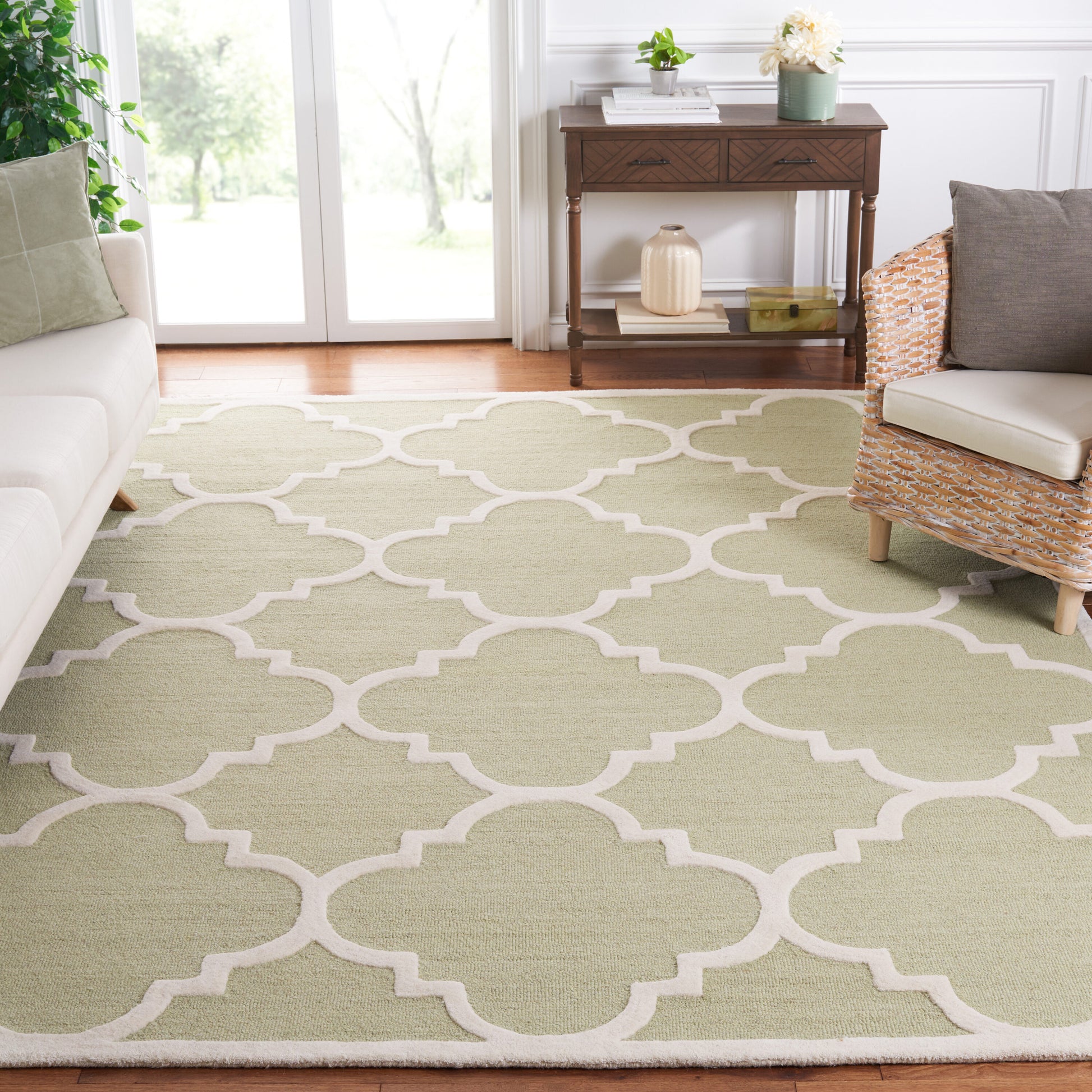Safavieh  Cambridge 140 Light Green/Ivory Contemporary 8ft x 10ft Large Rectangle Rug