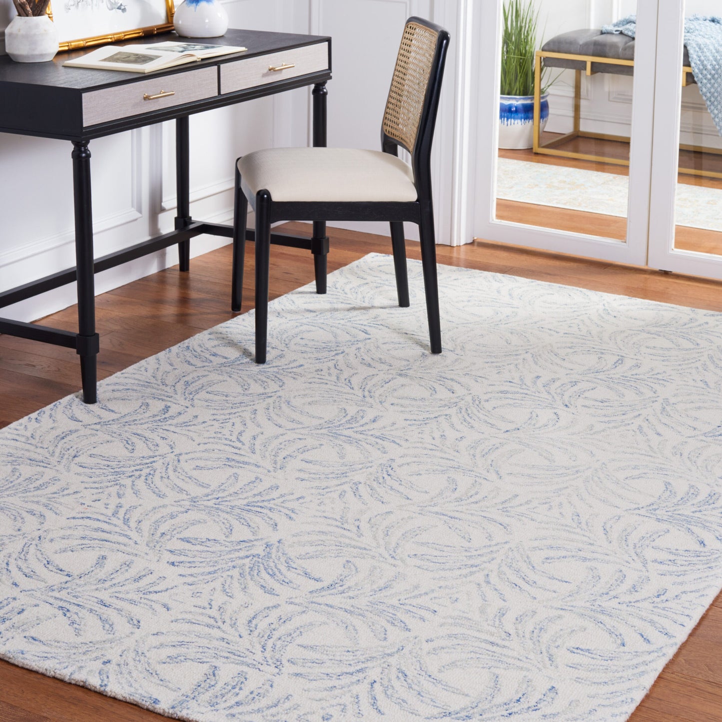 Safavieh  Msr Jardin Ivory/Blue Contemporary 5ft x 8ft Medium Rectangle Rug