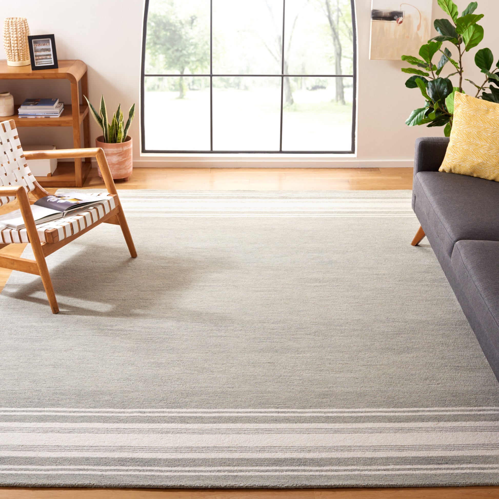 Safavieh  Metro 608 Sage/Ivory Contemporary 8Ft x 10Ft Large Rectangle Rug