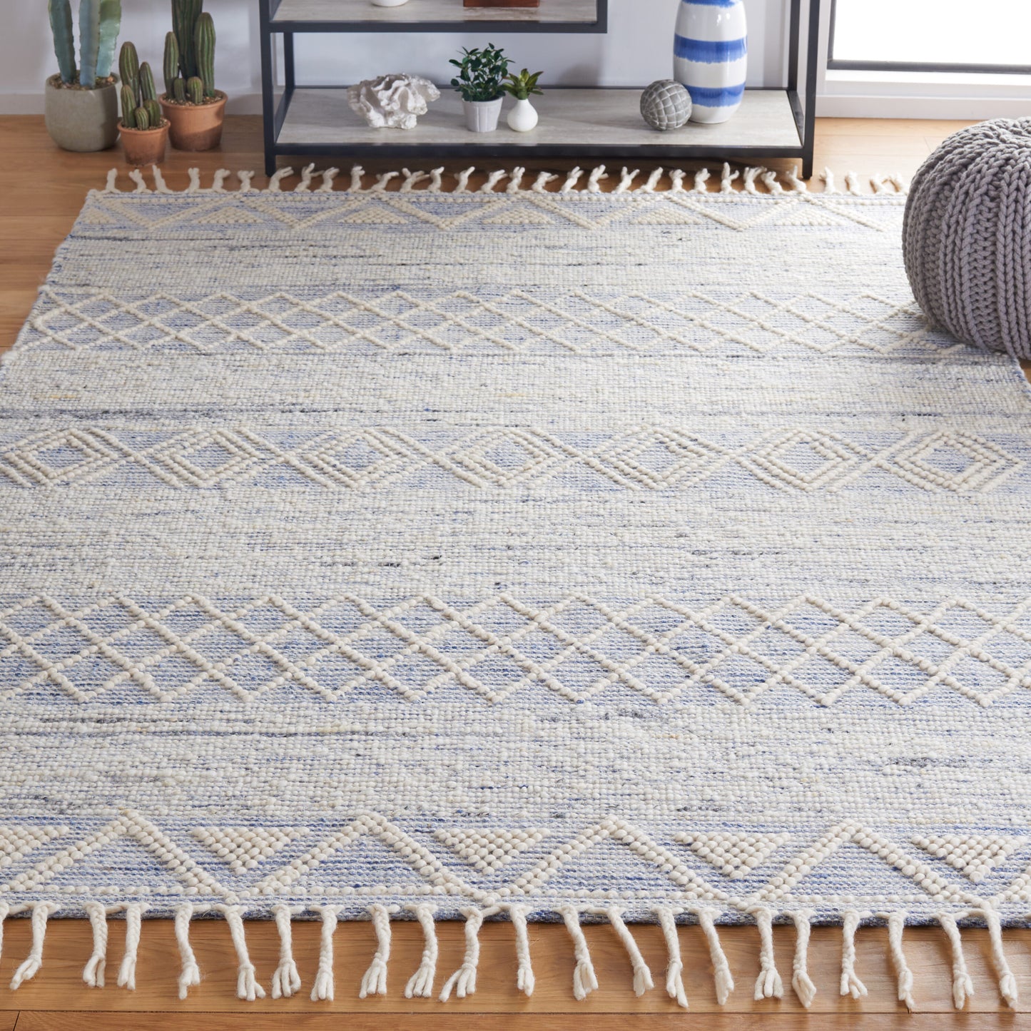 Safavieh  Natura 297 Ivory/Blue Bohemian 5ft x 8ft Medium Rectangle Rug