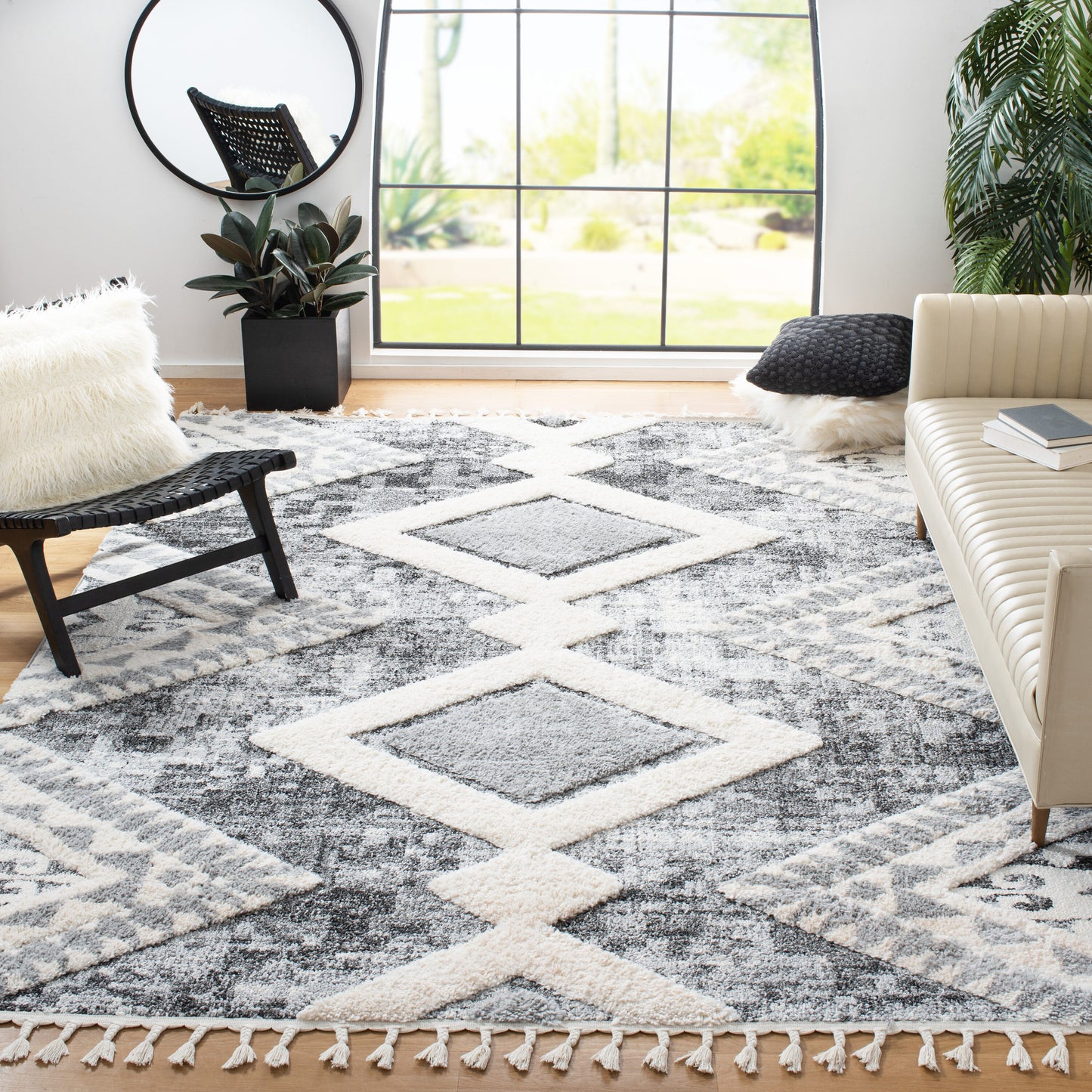 Safavieh Moroccan Tassel Shag 676F Grey/Ivory 9 x 12 Area rug