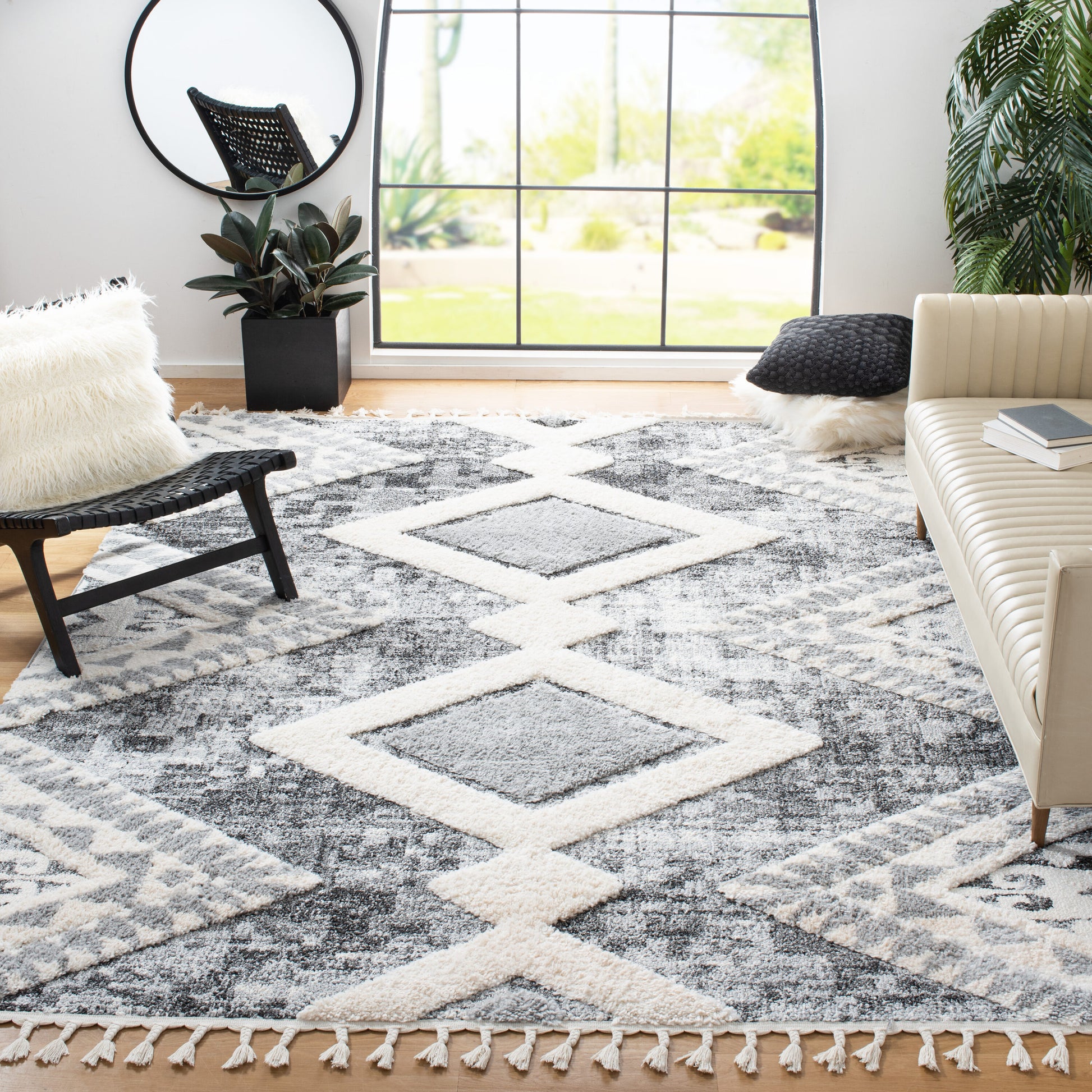 Safavieh Moroccan Tassel Shag 676F Grey/Ivory 9 x 12 Area rug