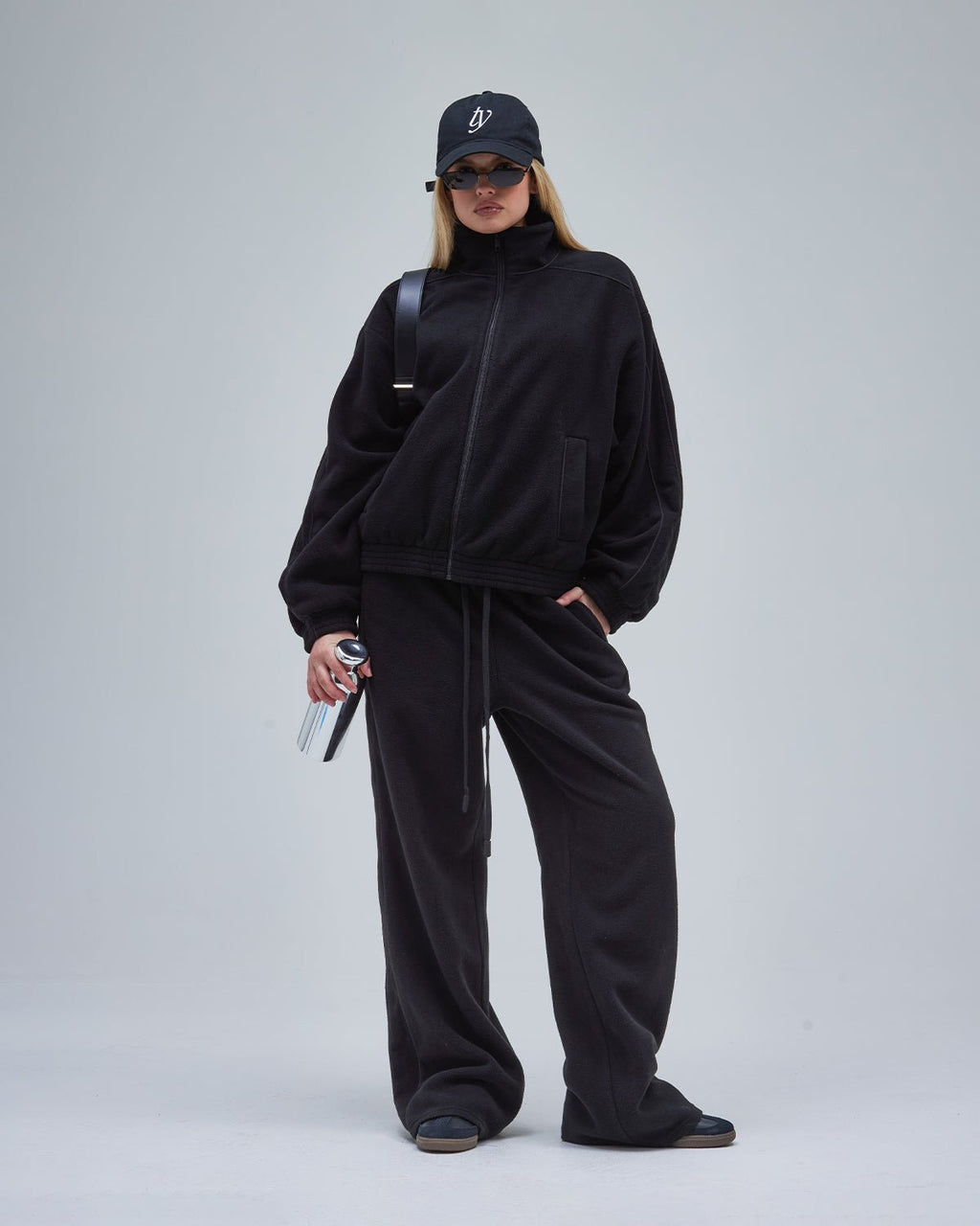 Ari Fleece Pant - Black