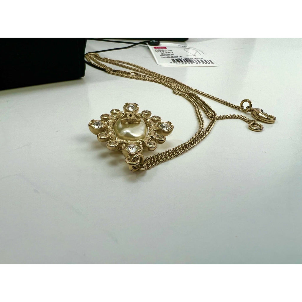 Chanel Crystal CC Necklace Gold Pearly Fashion Jewelry