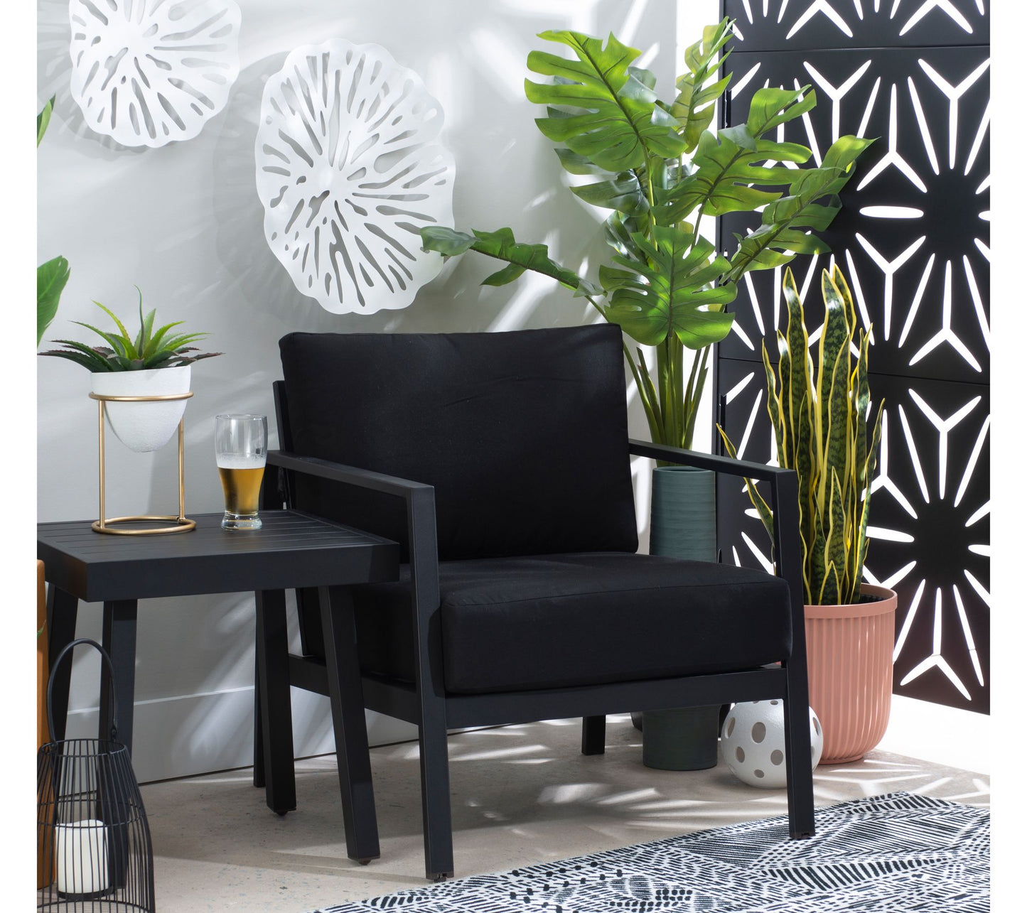 Linon Home Holland Aluminum Single Chair